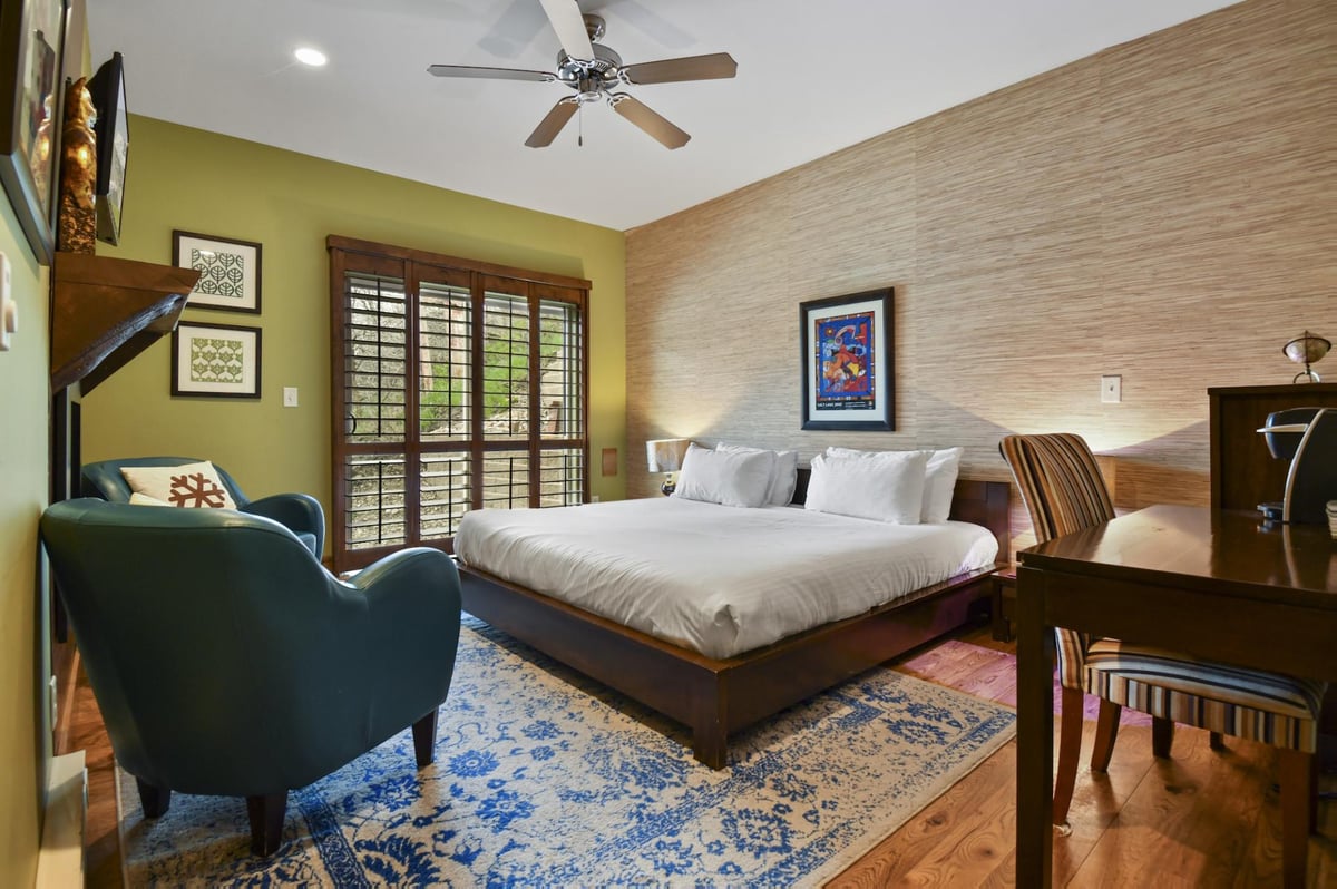 The Pearl of Park City