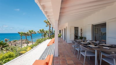 Luxury Villa Photo #11