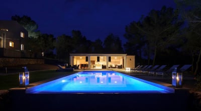 Luxury Villa Photo #25
