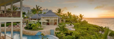Luxury Villa Photo #12