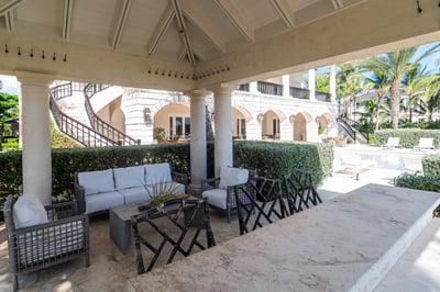 Luxury Villa Photo #50