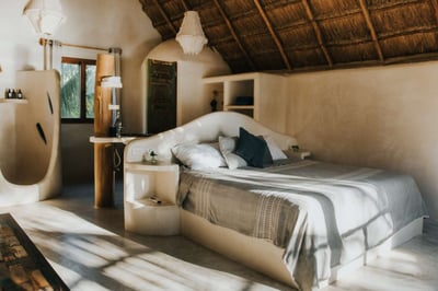 Luxury Villa Photo #8
