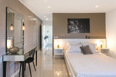 Luxury Villa Photo #20