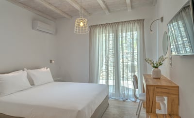 Luxury Villa Photo #34