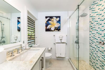 Luxury Villa Photo #32