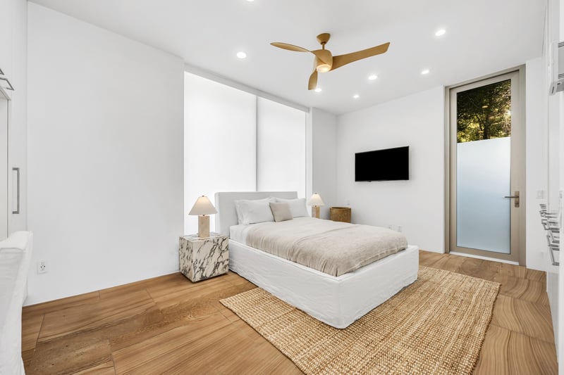 Malibu Harbour House