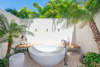 Luxury Villa Photo #34