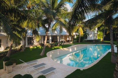 Luxury Villa Photo #5