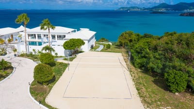 Luxury Villa Photo #17