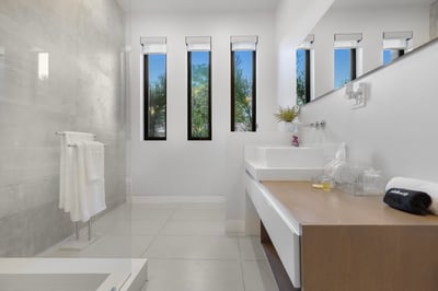 Luxury Villa Photo #38