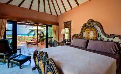 Luxury Villa Photo #15