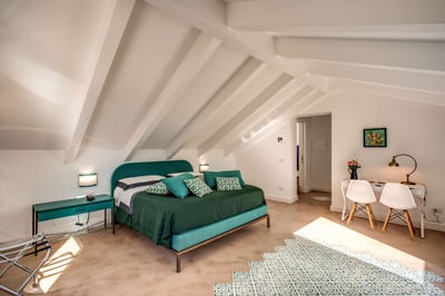 Luxury Villa Photo #21