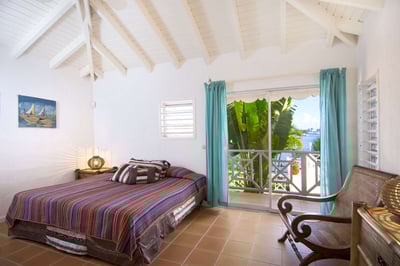 Luxury Villa Photo #12