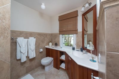 Luxury Villa Photo #24