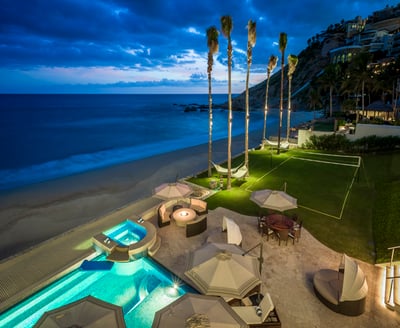Luxury Villa Photo #3