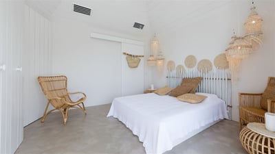 Bedroom 4: King size bed, air conditioning, HD-TV, Dish Network, Apple TV, safe. Ensuite bathroom wi