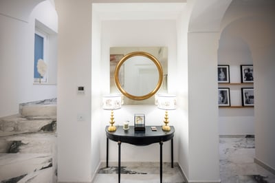 Luxury Villa Photo #29