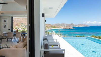 Luxury Villa Photo #13