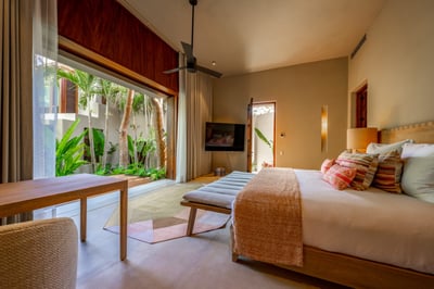 Luxury Villa Photo #57