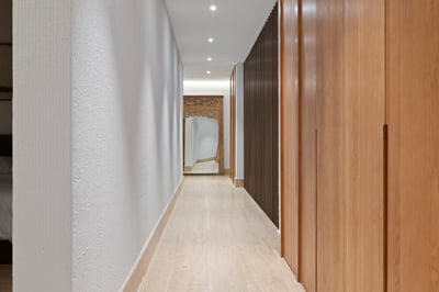 Luxury Villa Photo #23
