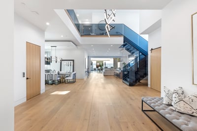 Luxury Villa Photo #15
