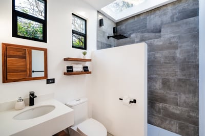Luxury Villa Photo #29