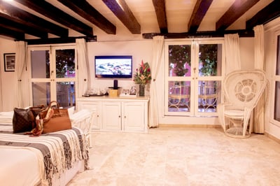 Luxury Villa Photo #44