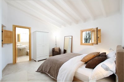 Luxury Villa Photo #14