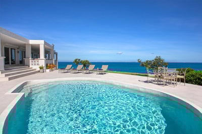Luxury Villa Photo #4