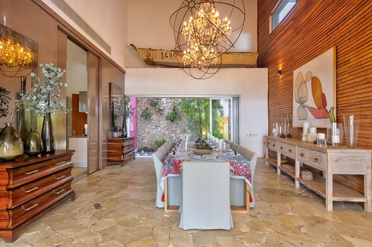 Las Iguanas 47 | Oceania