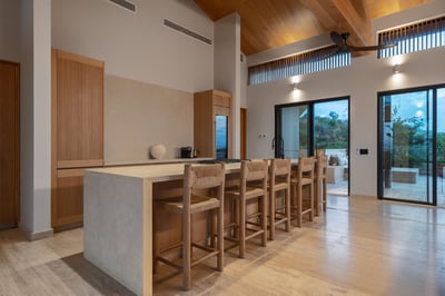 Luxury Villa Photo #20