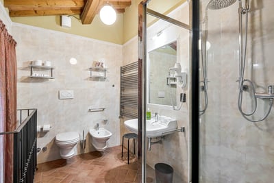 Luxury Villa Photo #29