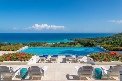 Luxury Villa Photo #2