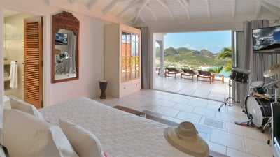 Luxury Villa Photo #21