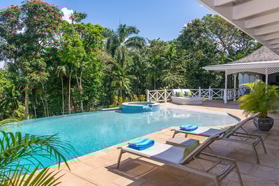 Luxury Villa Photo #2