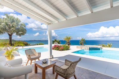 Luxury Villa Photo #39