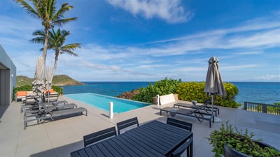 Luxury Villa Photo #14