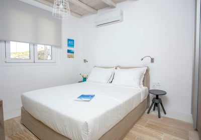 Luxury Villa Photo #17