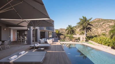 Pool & Terrace