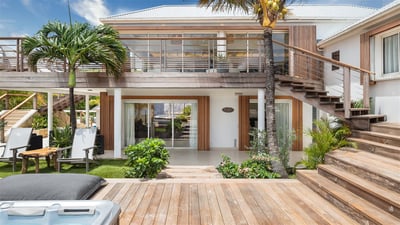 Luxury Villa Photo #18