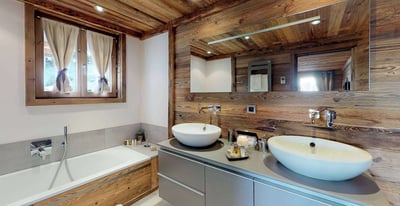 Luxury Villa Photo #18