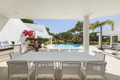Luxury Villa Photo #8