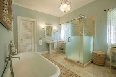 Luxury Villa Photo #41
