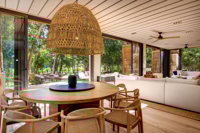 Luxury Villa Photo #22