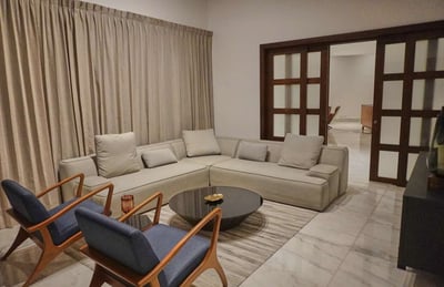 Luxury Villa Photo #28