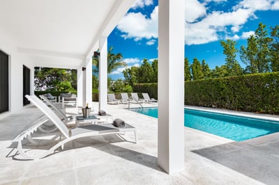 Luxury Villa Photo #8