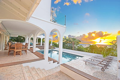 Luxury Villa Photo #2