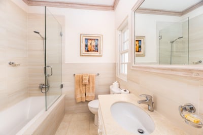 Luxury Villa Photo #10