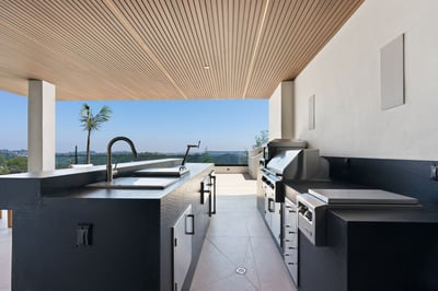 Luxury Villa Photo #9