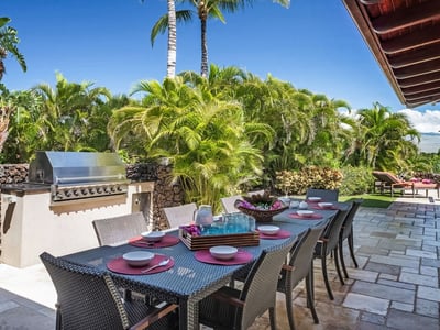 Luxury Villa Photo #14